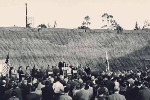 1951