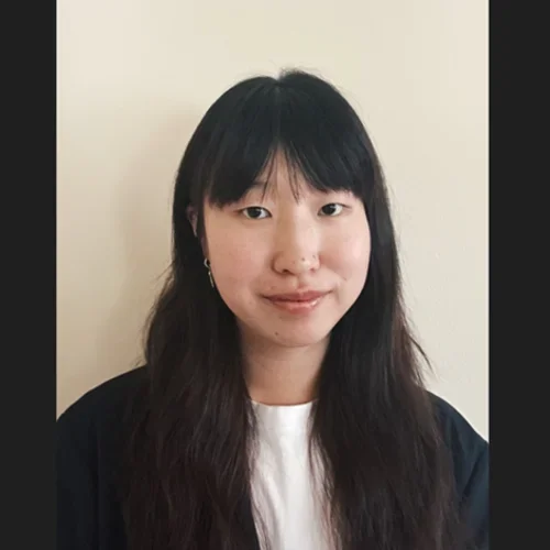 Sophia Kim Headshot