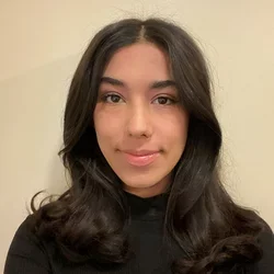 Alondra Prado